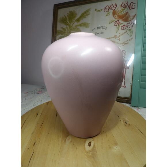 Vintage Haeger Pottery Pink Medium Size Vase with Flowers - Picture 4 of 8